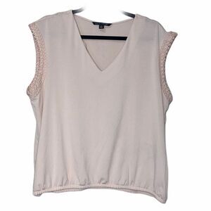 Zac & Rachel large pink blush v neck top